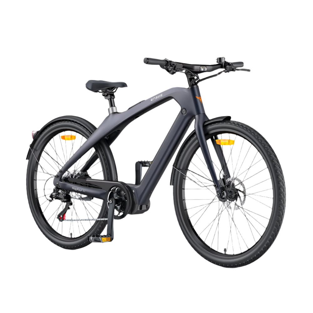 Elektrische fiets op witte achtergrond