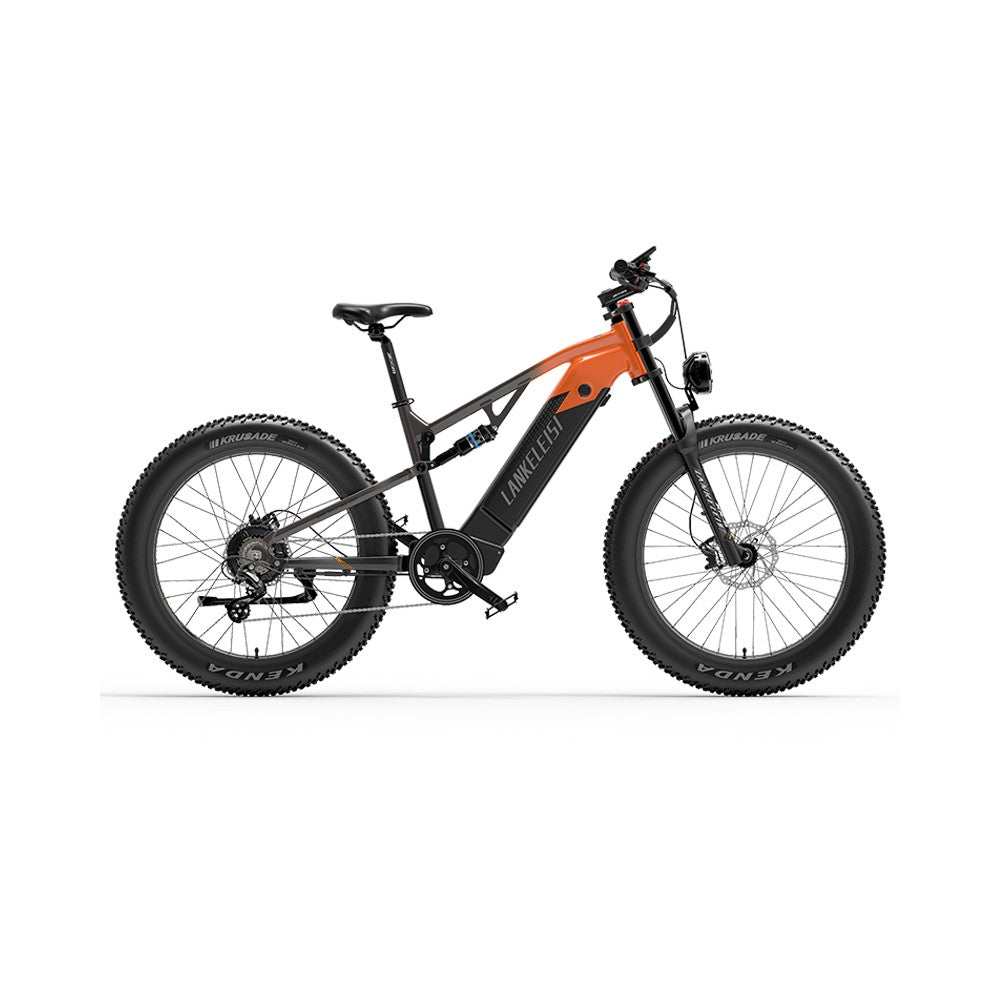 Elektrische fiets met zwart en oranje ontwerp op een witte achtergrond
