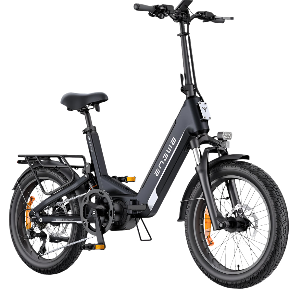 Zwarte elektrische fiets met 'ENgwe'-logo op een witte achtergrond