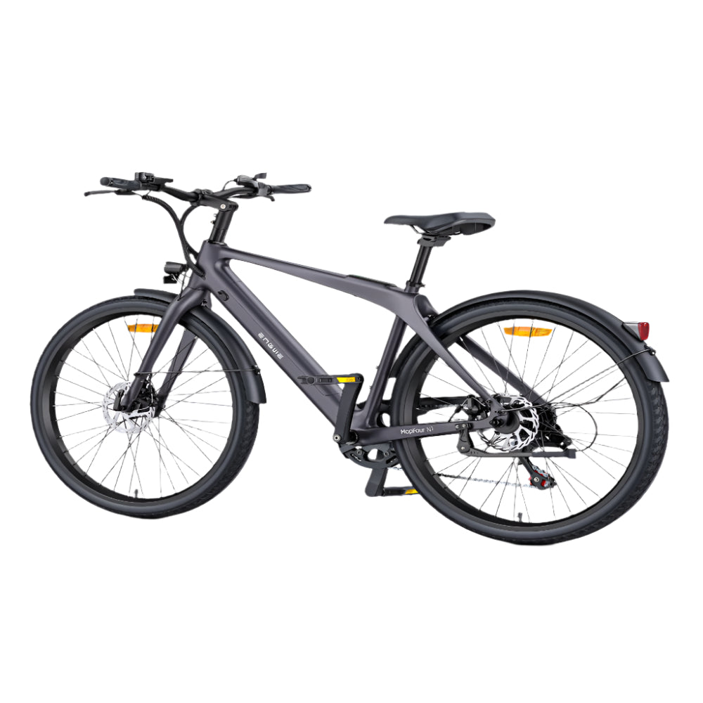 Grijze elektrische fiets op witte achtergrond