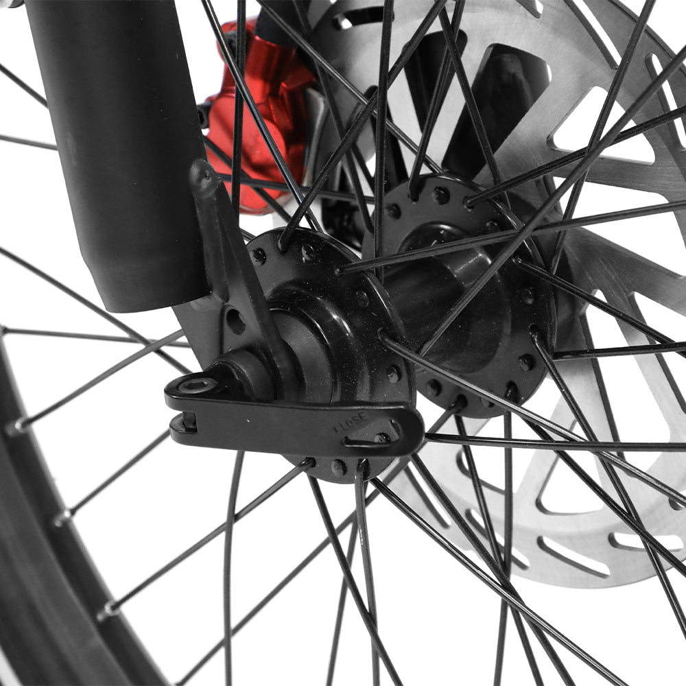 "DUO OT30 Electric Trike with robust 500W motor, 3-wheel stability, and foldable design for urban commuting and cargo transportation."